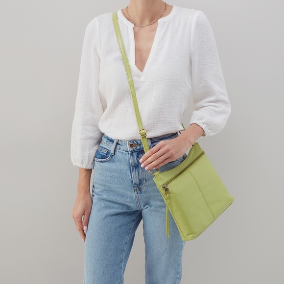 Hobo Leather Cambel Crossbody Handbag Celery Green - Picture 4 of 8